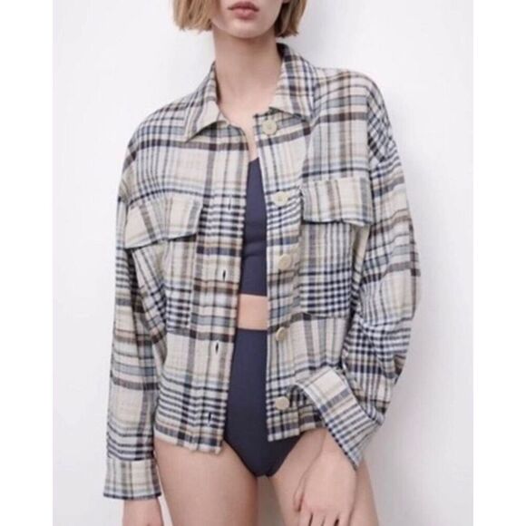 Zara Plaid Crop Button Down Shirt - Picture 1 of 8
